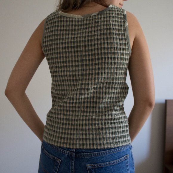 ✨SOLD✨90s Gingham Tank Top - Picture 3 of 3